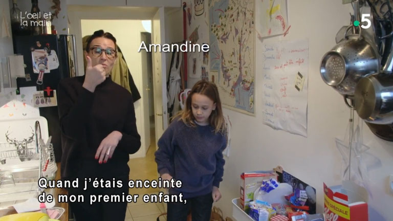 L'œil et la main Magazines TV Show in French Sign Language (in France)